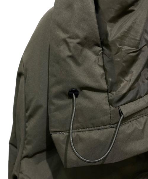 FREAK'S STORE（フリークスストア）FREAK'S STORE (フリークスストア) PHENIX (フェニックス) 別注 GORE-TEX WINDSTOPPER DOWN PARKA　アテックス ウインドストッパーダウンパーカー カーキ サイズ:Mの古着・服飾アイテム