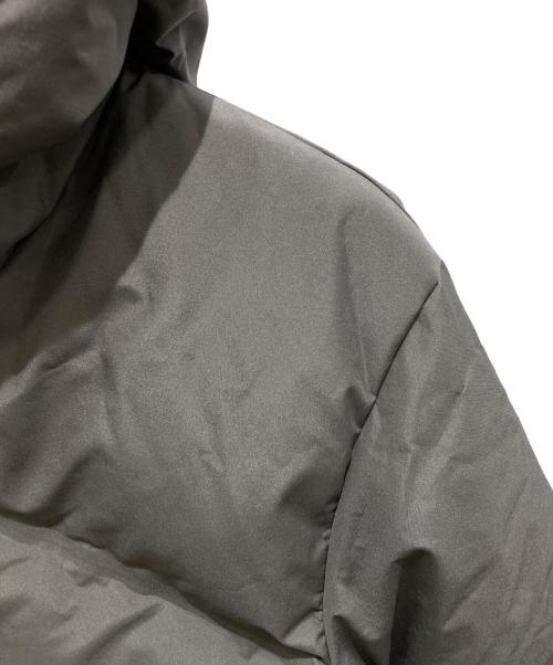 FREAK'S STORE（フリークスストア）FREAK'S STORE (フリークスストア) PHENIX (フェニックス) 別注 GORE-TEX WINDSTOPPER DOWN PARKA　アテックス ウインドストッパーダウンパーカー カーキ サイズ:Mの古着・服飾アイテム