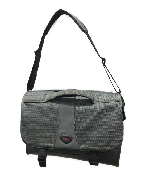 TUMI（トゥミ）TUMI (トゥミ) メッセンジャーバッグ　廃版モデル  グレーの古着・服飾アイテム