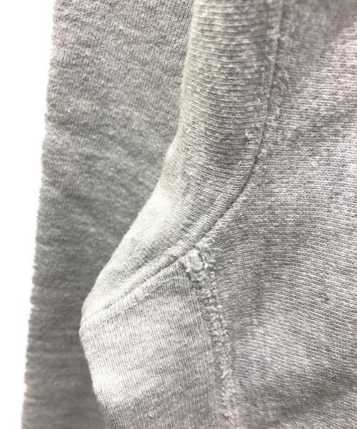 Champion REVERSE WEAVE（チャンピオン リバース ウィーブ）Champion REVERSE WEAVE (チャンピオン リバース ウィーブ) カレッジプリントスウェット　90's 刺繍タグ USA製 グレー サイズ:XLの古着・服飾アイテム