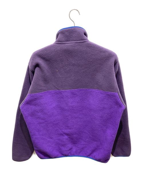 Patagonia SYNCHILLA（パタゴニア シンチラ）Patagonia SYNCHILLA (パタゴニア シンチラ) Lightweight Synchilla Snap-T パープル サイズ:Mの古着・服飾アイテム