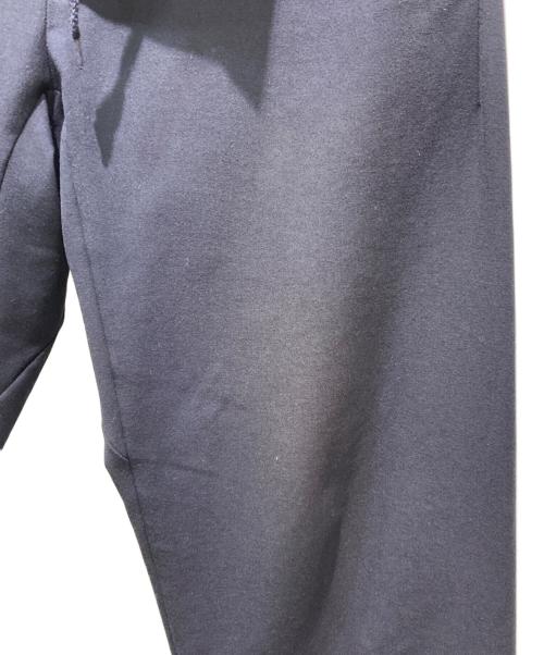 YAECA（ヤエカ）YAECA (ヤエカ) CONTEMPO スラックスパンツ　52655 ネイビー サイズ:Mの古着・服飾アイテム