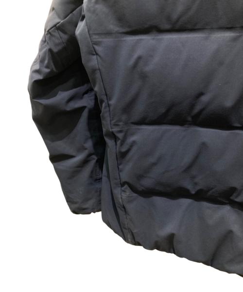 DESCENTE ALLTERRAIN（デザイント オルテライン）Descente ALLTERRAIN (デザイント オルテライン) 水沢ダウンジャケット ネイビー サイズ:Mの古着・服飾アイテム
