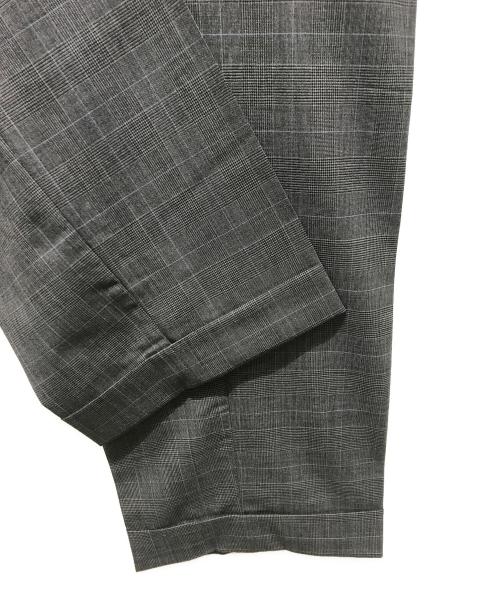 ISETAN MEN'S（イセタンメンズ）ISETAN MEN'S (イセタンメンズ) Belvest (ベルヴェスト) ダブルブレストセットアップスーツ　A70615S　イタリア製 Super150's グレー サイズ:50の古着・服飾アイテム