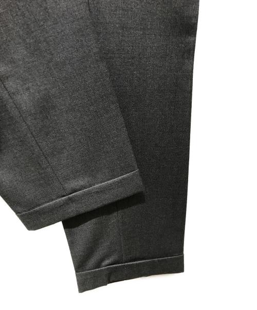 BARNEYS NEWYORK（バーニーズ・ニューヨーク）BARNEYS NEWYORK (バーニーズ・ニューヨーク) 3Bセットアップスーツ　BNAW16101　ETHOMAS社製 super150's グレー サイズ:46の古着・服飾アイテム