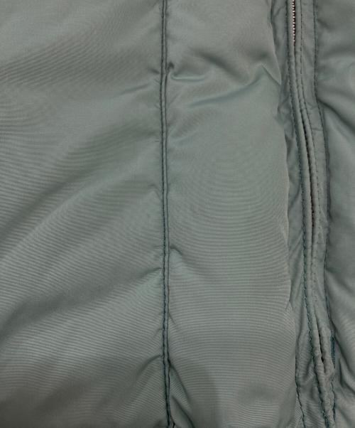 Rocky Mountain FeatherBed（ロッキーマウンテンフェザーベッド）Rocky Mountain FeatherBed (ロッキーマウンテンフェザーベッド) ダウンベスト グリーン サイズ:46の古着・服飾アイテム
