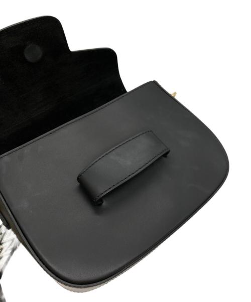 AULENTTI（オウレンティ）AULENTTI (オウレンティ) ショルダーバッグ　BARNYARDSTORM ブラックの古着・服飾アイテム