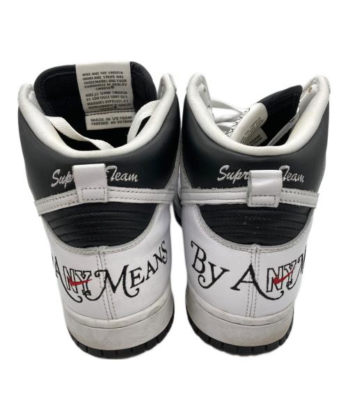 NIKE SB（ナイキエスビー）NIKE SB (ナイキエスビー) SUPREME (シュプリーム) ハイカットスニーカー　Dunk High By Any Means DN3741-002 ホワイト×ブラック サイズ:27の古着・服飾アイテム