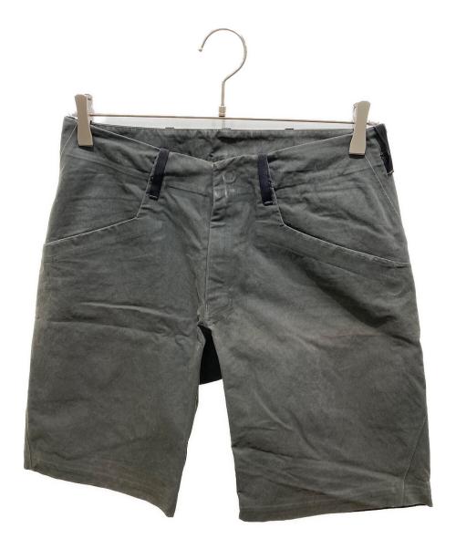 ARC'TERYX VEILANCE（アークテリクスヴェイランス）ARC'TERYX VEILANCE (アークテリクス ヴェイランス) VORONOI SHORTS グレー サイズ:28の古着・服飾アイテム