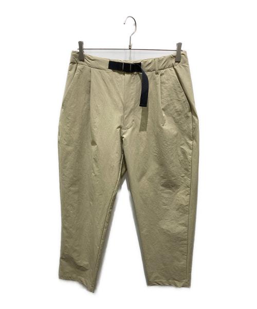 GOLDWIN（ゴールドウイン）GOLDWIN (ゴールドウイン) ワンタックテーパードストレッチトラウザーズ　GM79355P ベージュ サイズ:Mの古着・服飾アイテム