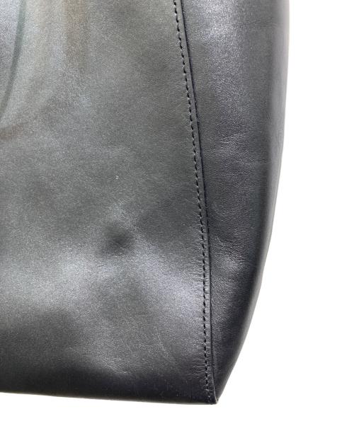 BEAUTY&YOUTH（ビューティーアンドユース）BEAUTY&YOUTH (ビューティーアンドユース) タッセル2WAYバッグ ブラックの古着・服飾アイテム