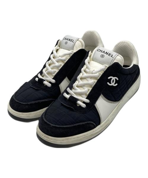 CHANEL（シャネル）CHANEL (シャネル) ココマークローカットスニーカー　G39802 ブラック サイズ:39の古着・服飾アイテム