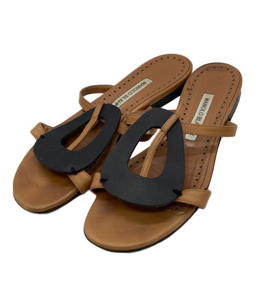 Manolo Blahnik（マノロブラニク）Manolo Blahnik (マノロブラニク) レザーフラットサンダル ブラウン サイズ:38 1/2の古着・服飾アイテム