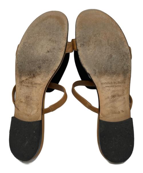 Manolo Blahnik（マノロブラニク）Manolo Blahnik (マノロブラニク) レザーフラットサンダル ブラウン サイズ:38 1/2の古着・服飾アイテム