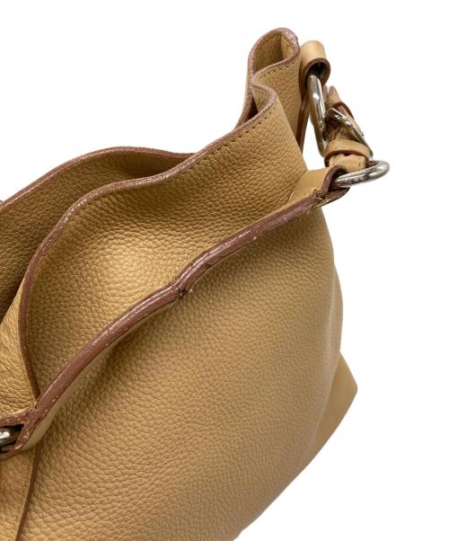 PRADA（プラダ）PRADA (プラダ) レザーバッグ　BR4373　31 14 ベージュの古着・服飾アイテム