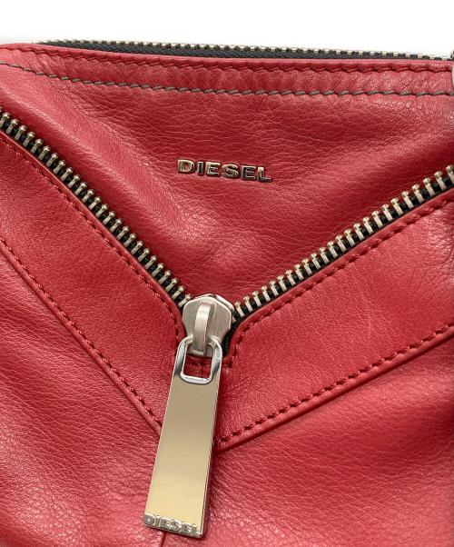 DIESEL（ディーゼル）DIESEL (ディーゼル) LE-ZIPPER ショルダーバッグ レッドの古着・服飾アイテム