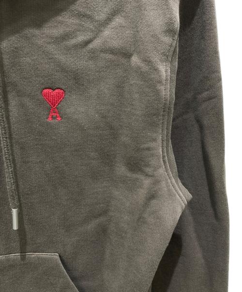 AMI Alexandre Mattiussi（アミアレクサンドルマテュッシ）AMI Alexandre Mattiussi (アミアレクサンドルマテュッシ) Zipped De Coeur Hoodie ブラウン サイズ:Sの古着・服飾アイテム