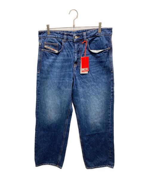 DIESEL（ディーゼル）DIESEL (ディーゼル) デニムパンツ　 2001 D-MACRO ブルー サイズ:32の古着・服飾アイテム