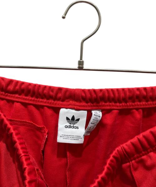 adidas（アディダス）adidas (アディダス) アディカラー クラシックス ベッケンバウアー トラックパンツ レッド×ホワイト サイズ:2XLの古着・服飾アイテム
