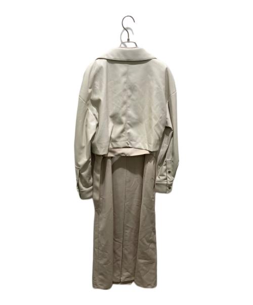 UNITED TOKYO（ユナイテッドトーキョー）UNITED TOKYO (ユナイテッドトーキョー) ショートレザー2WAYトレンチ　501240008 ベージュの古着・服飾アイテム