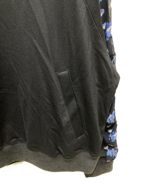 FRED PERRY（フレッドペリー）FRED PERRY (フレッドペリー) リバティプリントスウェット ネイビー サイズ:10の古着・服飾アイテム