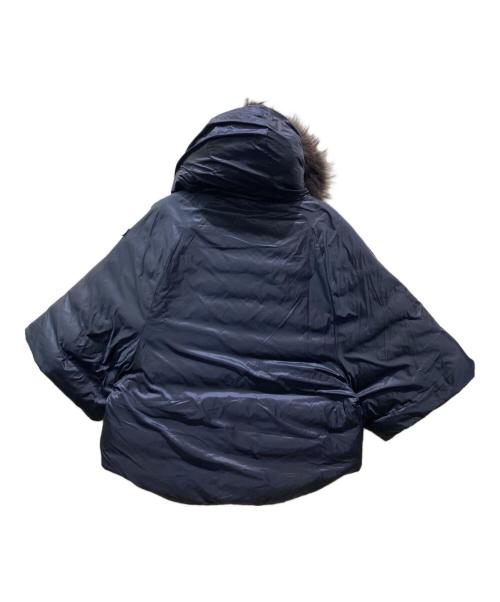 TATRAS（タトラス）TATRAS (タトラス) リバーシブルダウンポンチョ ネイビー×ブラック サイズ:記載なしの為実寸参照の古着・服飾アイテム