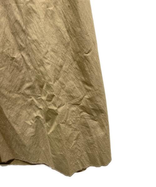 Plage（プラージュ）Plage (プラージュ) typewriter cropped スカート　24060922719230 ベージュ サイズ:36 未使用品の古着・服飾アイテム