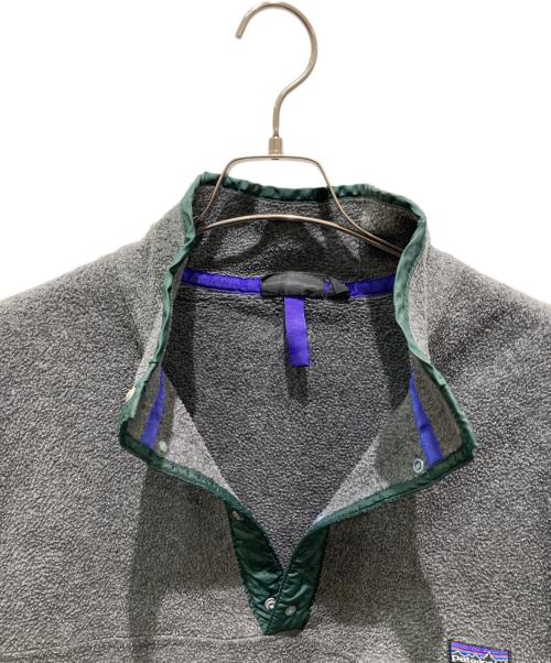 Patagonia（パタゴニア）Patagonia (パタゴニア) スナップフリースジャケット　1-800-523-9597 グレー サイズ:Lの古着・服飾アイテム