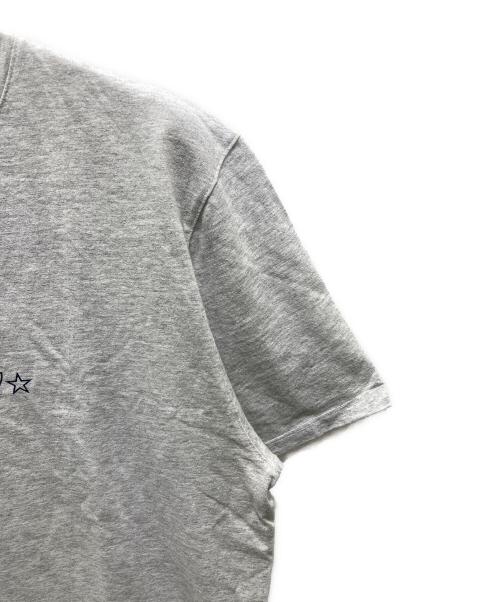 A.P.C.（アーペーセー）A.P.C. (アーペーセー) ロゴプリントTシャツ グレー サイズ:Mの古着・服飾アイテム