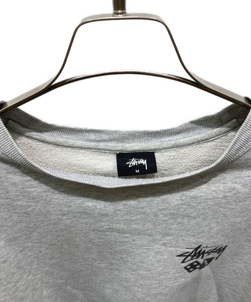 stussy（ステューシー）stussy (ステューシー) クルーネックスウェット グレー サイズ:Mの古着・服飾アイテム