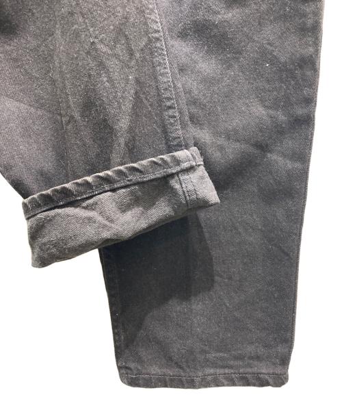 LEVI'S（リーバイス）LEVI'S (リーバイス) 後染め550ブラックデニムパンツ　ボタン裏217刻印 ブラック サイズ:W36の古着・服飾アイテム