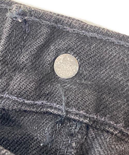 LEVI'S（リーバイス）LEVI'S (リーバイス) 後染め550ブラックデニムパンツ　ボタン裏217刻印 ブラック サイズ:W36の古着・服飾アイテム