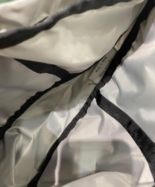 healthy back bag（ヘルシーバックバッグ）healthy back bag (ヘルシーバックバッグ) ショルダーバッグ グリーン 未使用品の古着・服飾アイテム