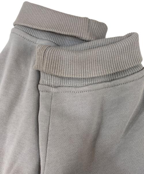 DIESEL（ディーゼル）DIESEL (ディーゼル) S-GINNI-ZIP-OD　A11439 グレー サイズ:Sの古着・服飾アイテム