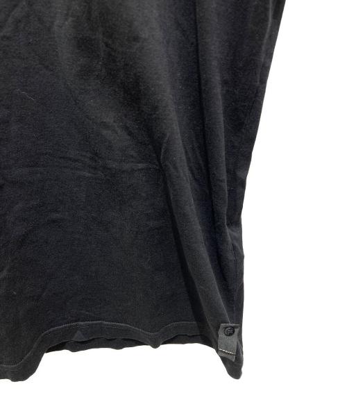 FENDI（フェンディ）FENDI (フェンディ) ロゴTシャツ　12CPF-19-3802 ブラック サイズ:Lの古着・服飾アイテム