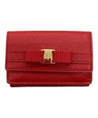Salvatore Ferragamoサルヴァトーレ フェラガモ）の古着「3つ折り財布　JL-22 D951」｜レッド