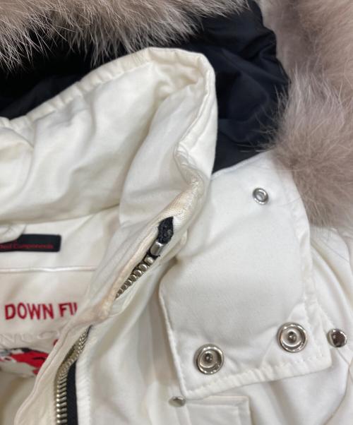 MOOSE KNUCKLES（ムース ナックルズ）MOOSE KNUCKLES (ムース ナックルズ) ダウンジャケット ホワイト サイズ:記載無しの為実寸参照の古着・服飾アイテム