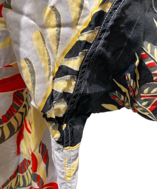 Sun Surf（サンサーフ）Sun Surf (サンサーフ) アロハシャツ　CMサントリーザ・カクテルバー ラベンダー サイズ:Lの古着・服飾アイテム