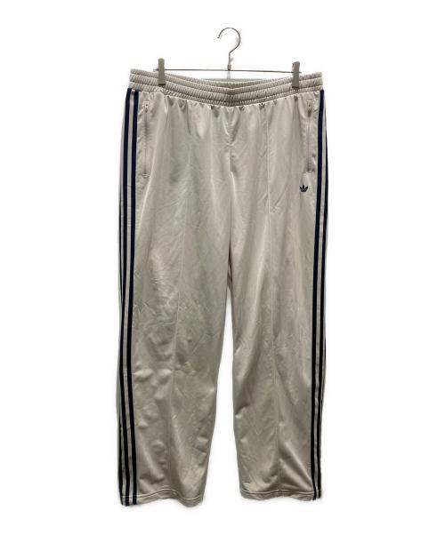 adidas（アディダス）adidas (アディダス) BECKENBAUER TRACKPANT　IZ4926 ベージュ サイズ:2XLの古着・服飾アイテム