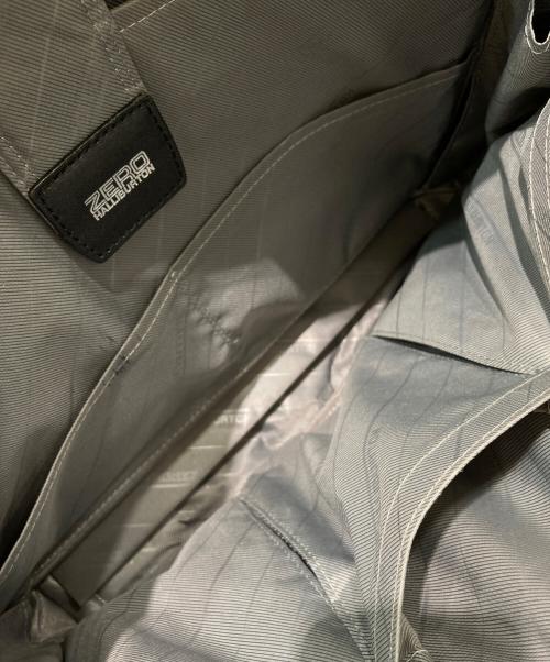 ZERO HALLIBURTON（ゼロ ハリバートン）ZERO HALLIBURTON (ゼロハリバートン) ブリーフケース ブラックの古着・服飾アイテム