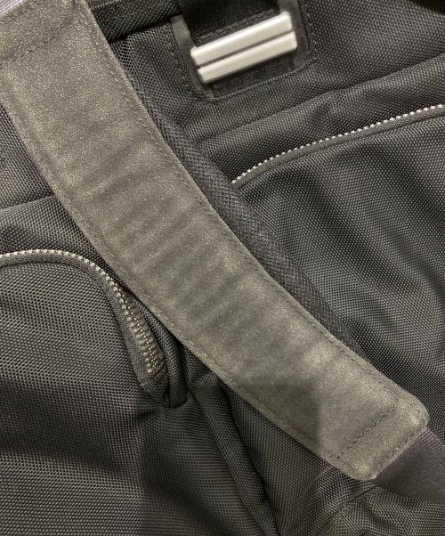 ZERO HALLIBURTON（ゼロ ハリバートン）ZERO HALLIBURTON (ゼロハリバートン) ブリーフケース ブラックの古着・服飾アイテム