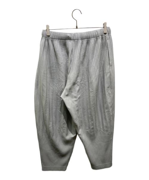 HOMME PLISSE ISSEY MIYAKE（オム プリッセ イッセイ ミヤケ）HOMME PLISSE ISSEY MIYAKE (オム プリッセ イッセイ ミヤケ) プリーツパンツ グレー サイズ:2の古着・服飾アイテム