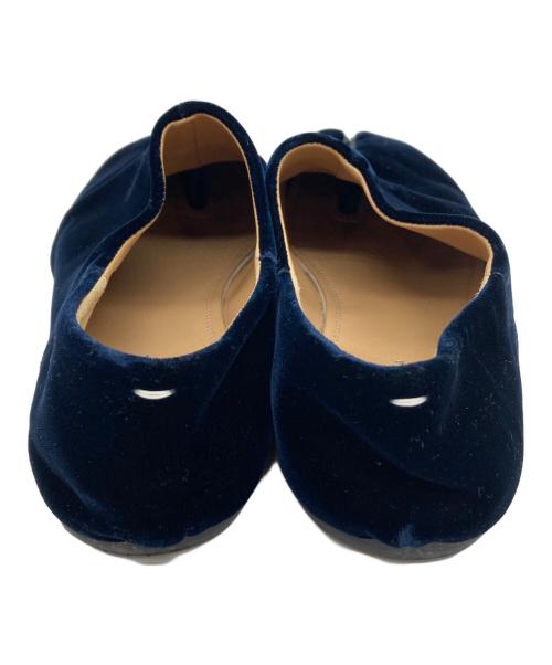 Maison Margiela（メゾンマルジェラ）Maison Margiela (メゾンマルジェラ) ベロアバブーシュ ネイビー サイズ:40の古着・服飾アイテム