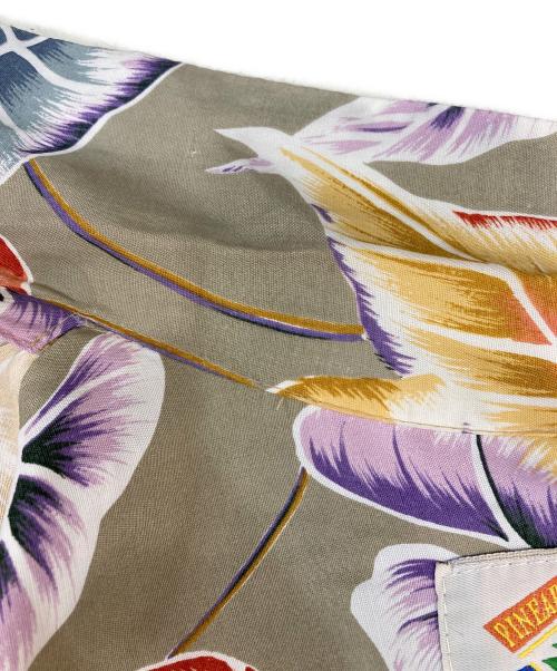 PINEAPPLE JUICE（パインアップル ジュース）PINEAPPLE JUICE (パインアップル ジュース) アロハシャツ ベージュ サイズ:Mの古着・服飾アイテム