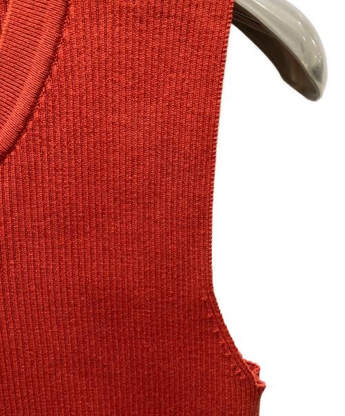 DEUXIEME CLASSE（ドゥーズィエム クラス）DEUXIEME CLASSE (ドゥーズィエム クラス) ノースリーブニット レッド サイズ:記載無しの為実寸参照の古着・服飾アイテム