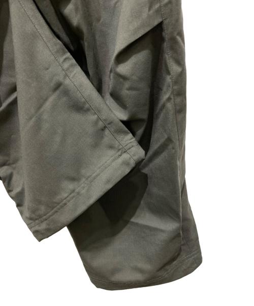 MARKAWARE（マーカウェア）MARKAWARE (マーカウェア) 2/80 ORGANIC WOOL TYPEWRITER EASY ARMY TROUSERS グリーン サイズ:Mの古着・服飾アイテム