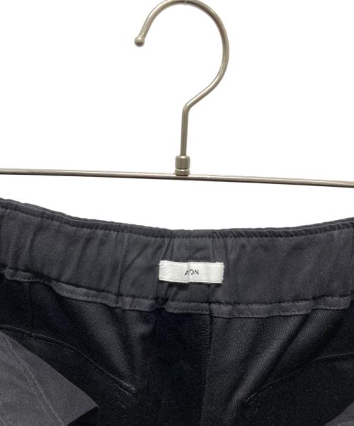 ATON（エイトン）ATON (エイトン) BACK SATIN UTILITY PANTS ブラック サイズ:6の古着・服飾アイテム