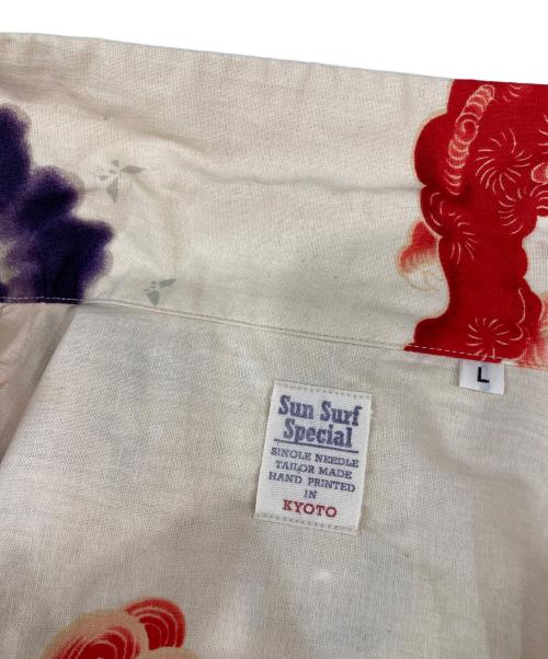 Sun Surf（サンサーフ）Sun Surf (サンサーフ) 半袖シャツ ベージュ サイズ:Ｌの古着・服飾アイテム