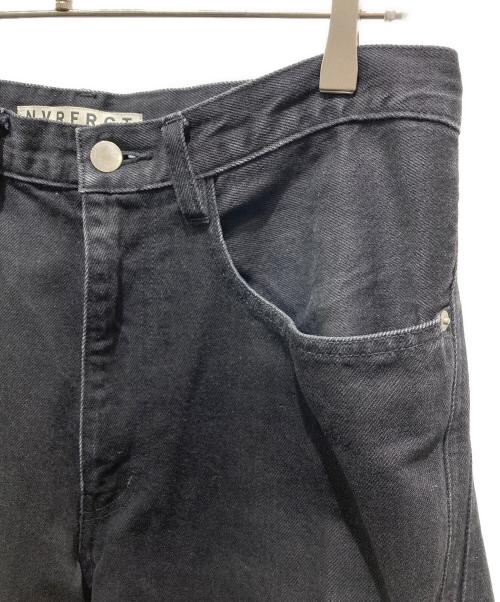 NVRFRGT（ネヴァーフォーゲット）NVRFRGT (ネヴァーフォーゲット) 3D Twisted Wide Leg Jeans ブラック サイズ:2の古着・服飾アイテム