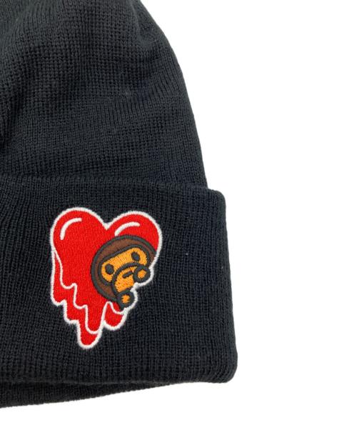 BAPE BY A BATHING APE（ベイプバイアベイシングエイプ）BAPE BY A BATHING APE (ベイプバイアベイシングエイプ) EMOTIONALLY UNAVAILABLE (エモーショナリー・アンアベイラブル) EU MILO BEANIE ブラック 未使用品の古着・服飾アイテム